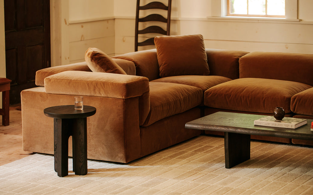 Saddle 5-Piece Modular Sectional Closed, Gold