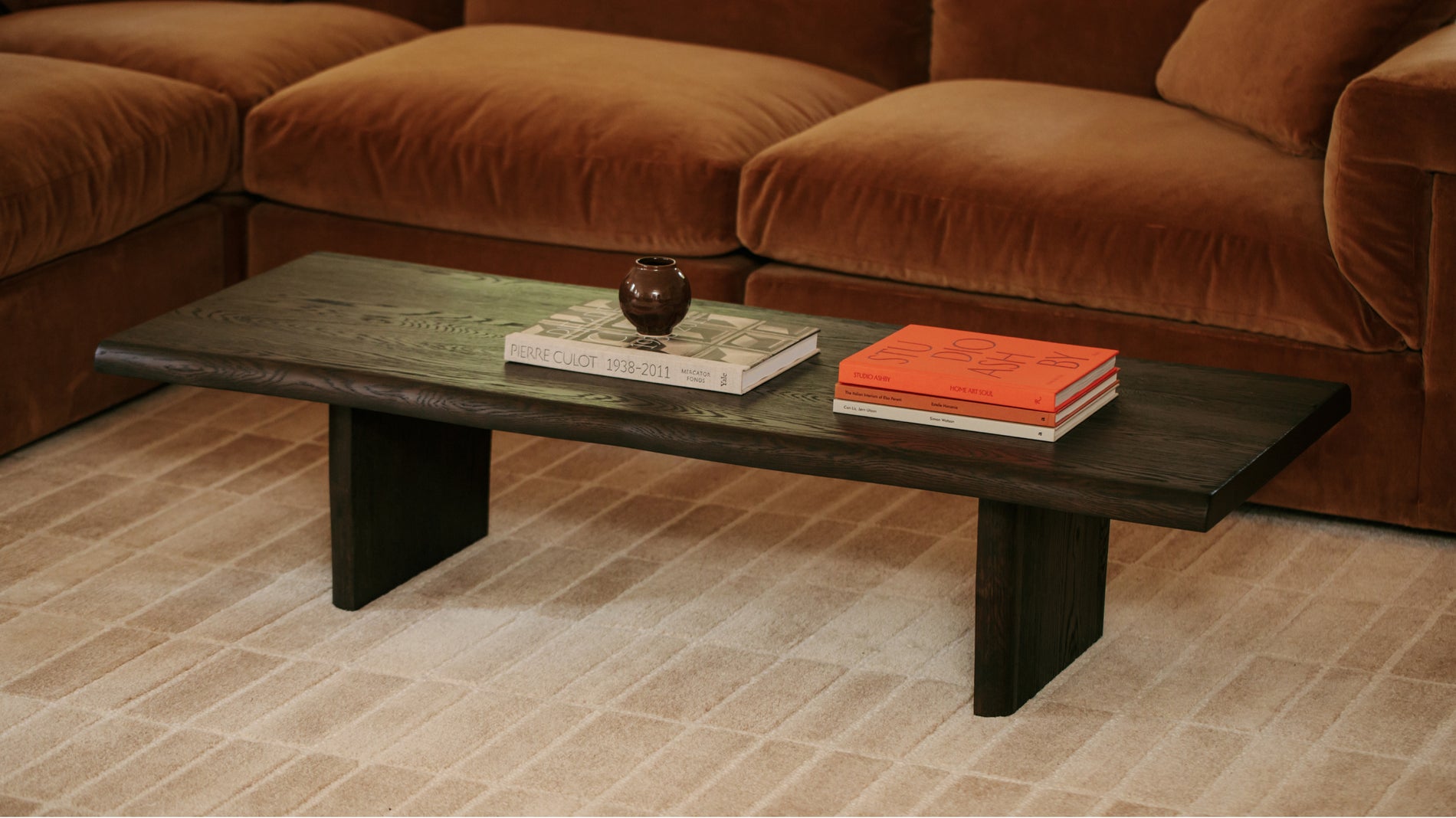 Row Coffee Table, Dark Brown Oak_image