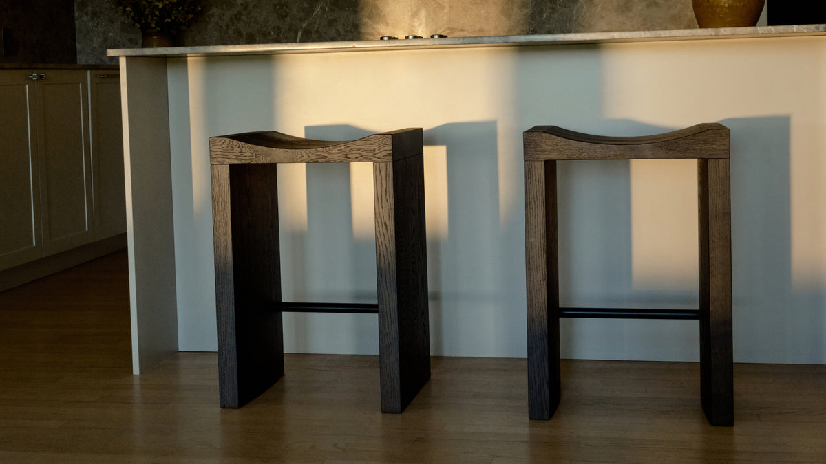 Hollow Counter Stool, Dark Brown Oak