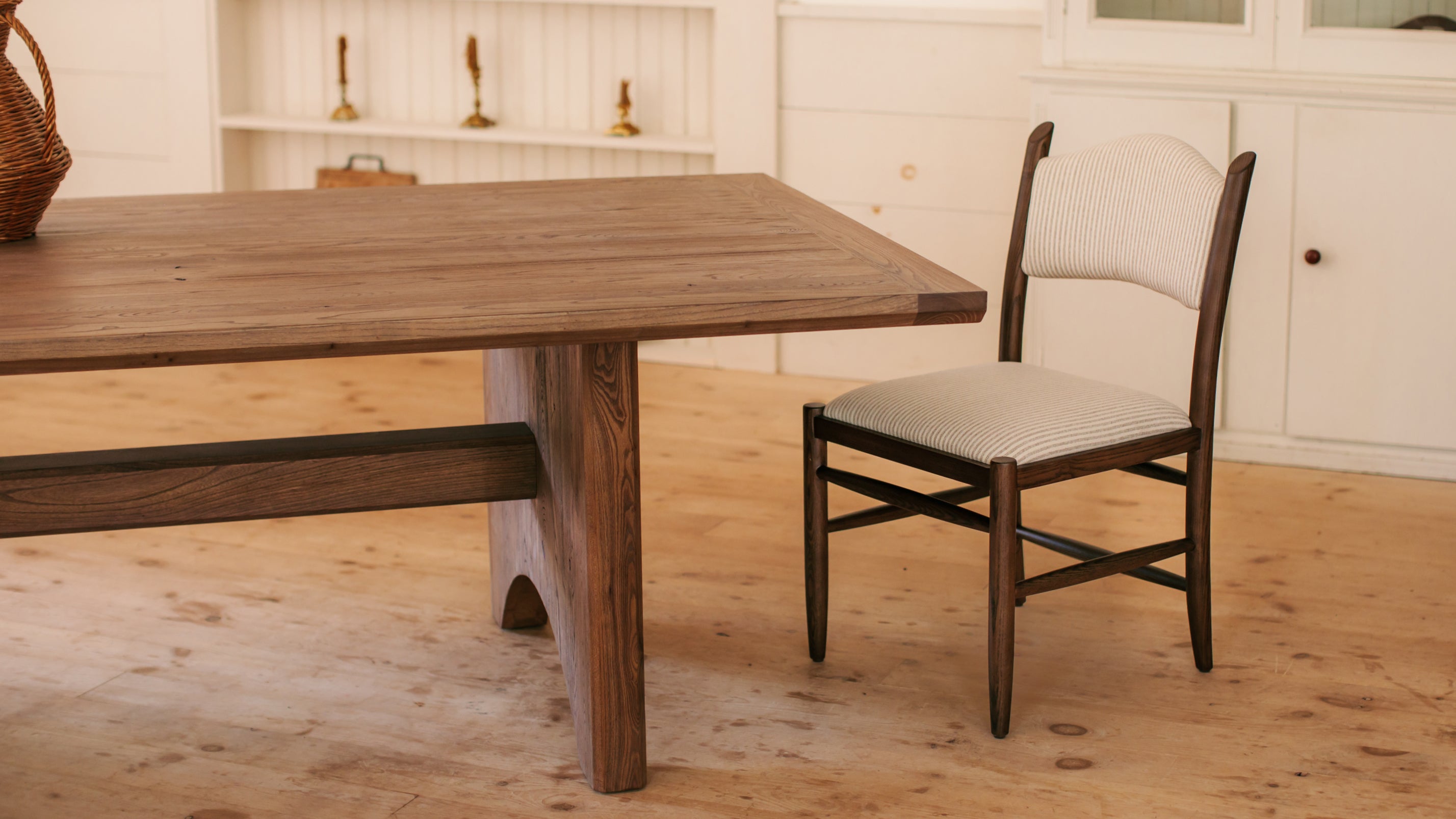 Hillside Dining Chair, Golden Ash/Oxford Stripe