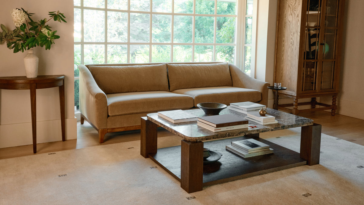 Austen Sofa, Praline
