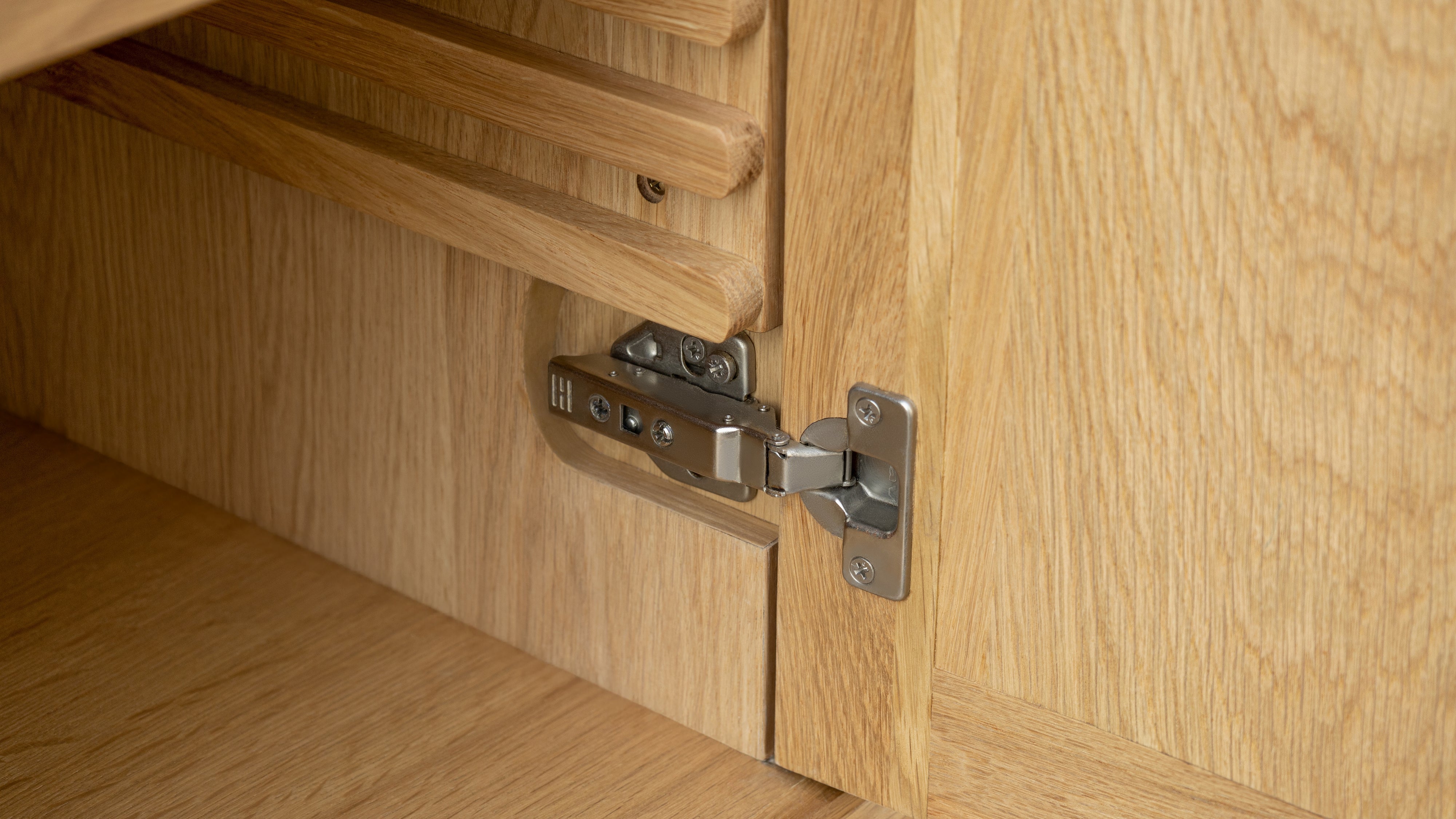 Archer Cabinet, Wide, Rustic Oak
